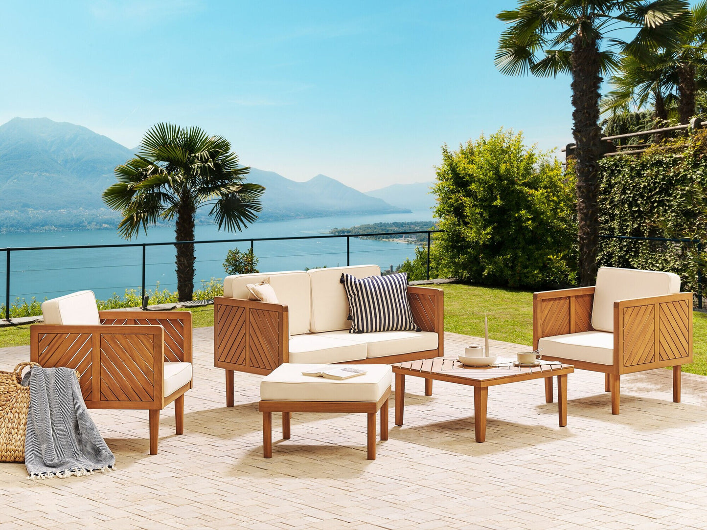Lauko baldų komplektas Garden Lounge Komplektas with Stalas and Ottoman 4 Seater BARATTI Akacija Medis Ruda 330816
