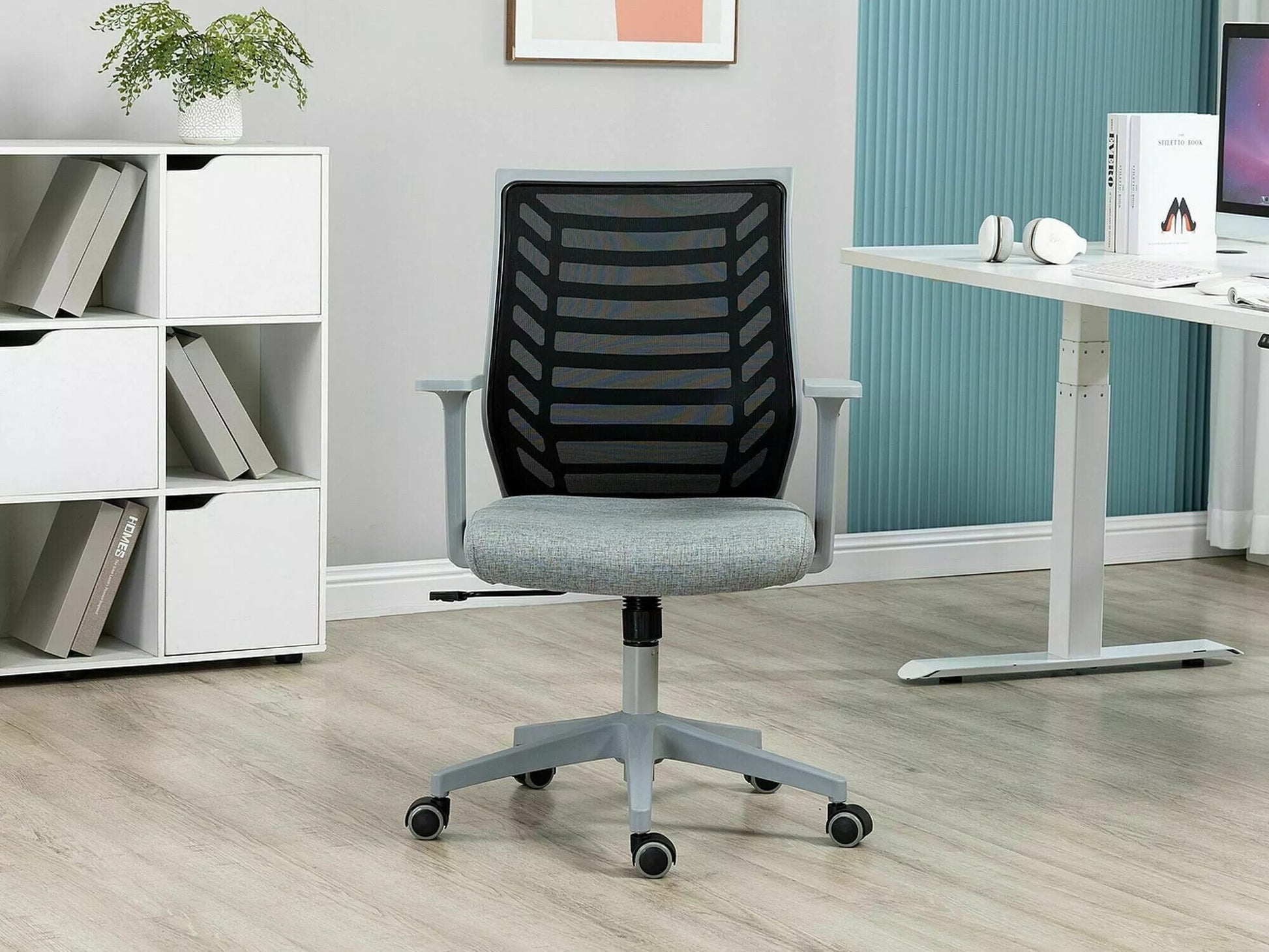 Biuro kėdė Q-320 OBRQ320CS, Spalva: Pilka + Juoda