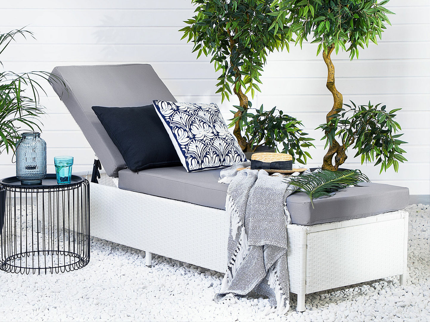 Lauko gultas PE Rattan Reclining Sun Lounger Balta TURIN II 152602 (Balta)